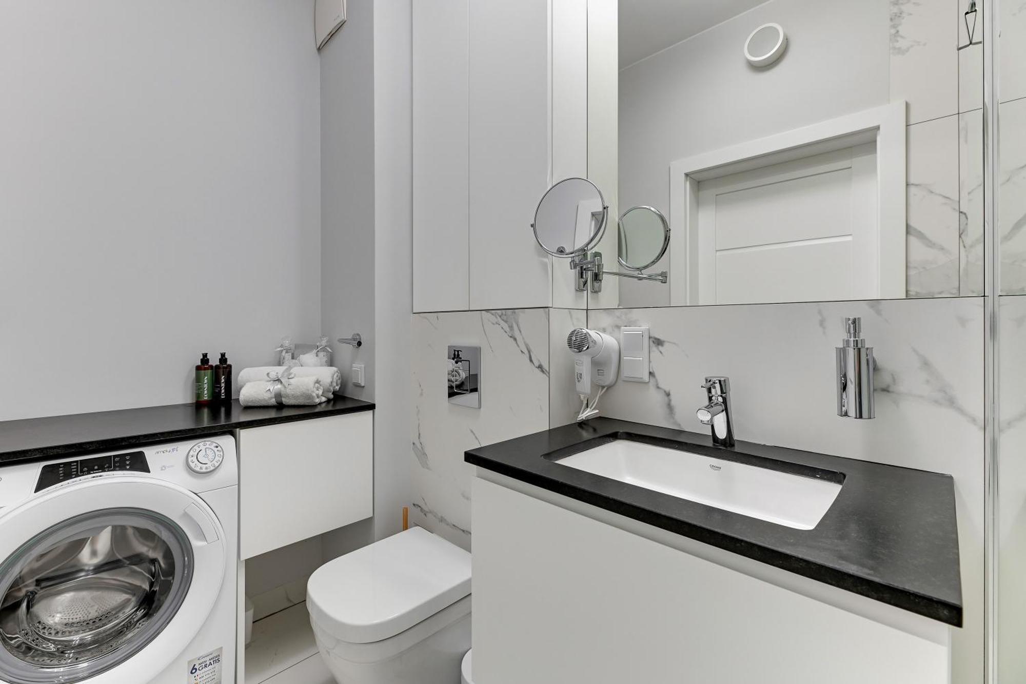 Granaria Deluxe & Riverside By Downtown Apartments Γκντανσκ Δωμάτιο φωτογραφία